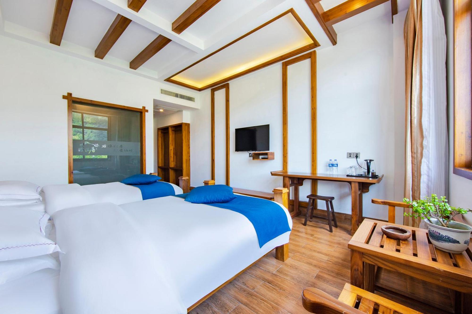 Guihua Road 106Th Hostel Zhangjiajie Extérieur photo