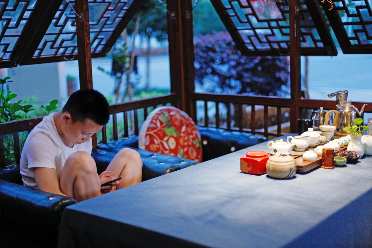 Guihua Road 106Th Hostel Zhangjiajie Extérieur photo